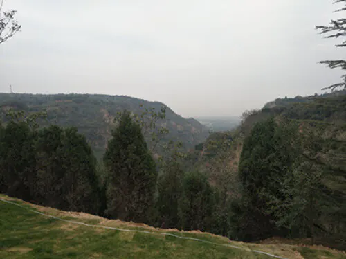 Diagram 1 Author's travels to Hong Gou, Xingyang, He-nan Province, China. The Guangwu Mountains are shown here. In the distance, partly visible, is the Yellow River.