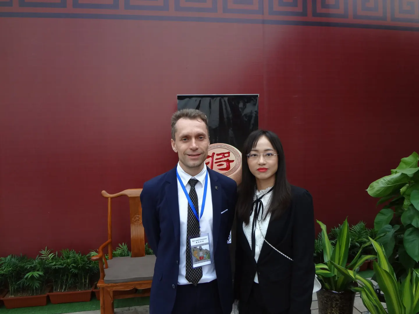 with women's Master Shi Fenglan